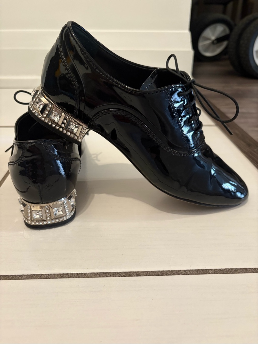 Ladie’s Miu Miu Black Patent Leather Derby Shoe, Sz 35.5